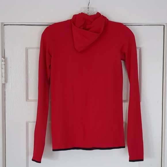 Athleta XS RED Flurry Balaclava Seamless Hoodie Pullover Compression Thumbhole - Picture 6 of 9